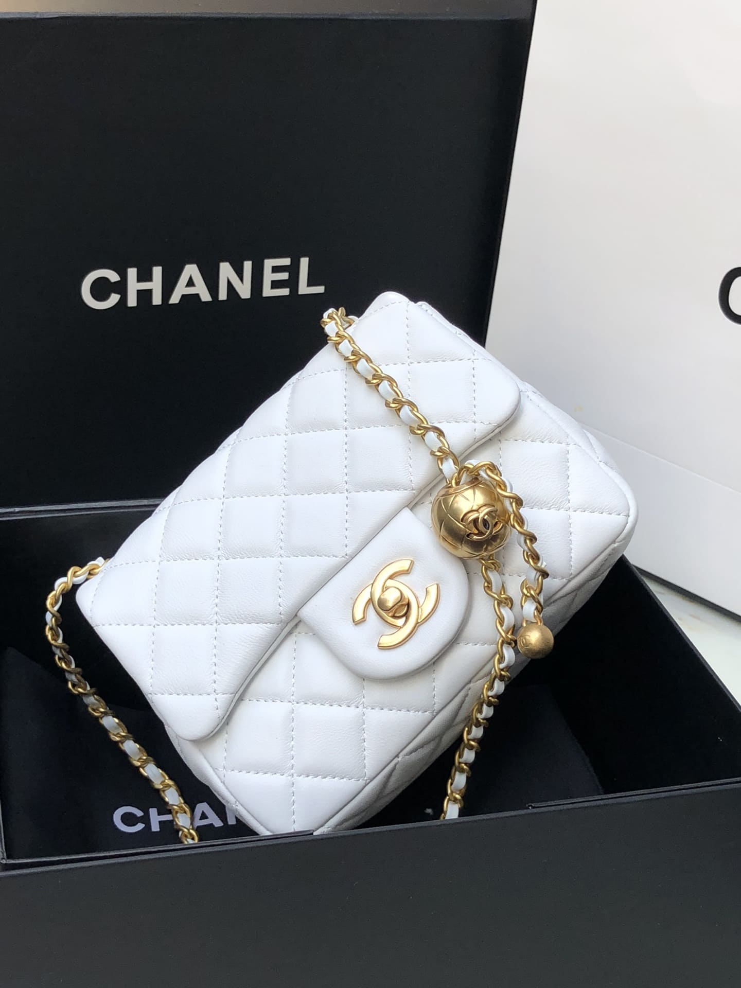 CHANEL MINI FLAP BAG AS1786