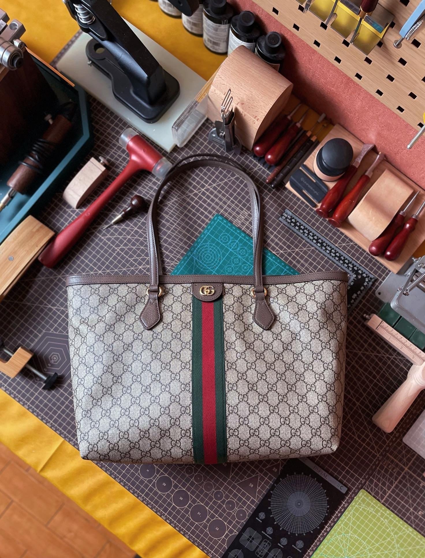 Gucci Ophidia medium tote bag